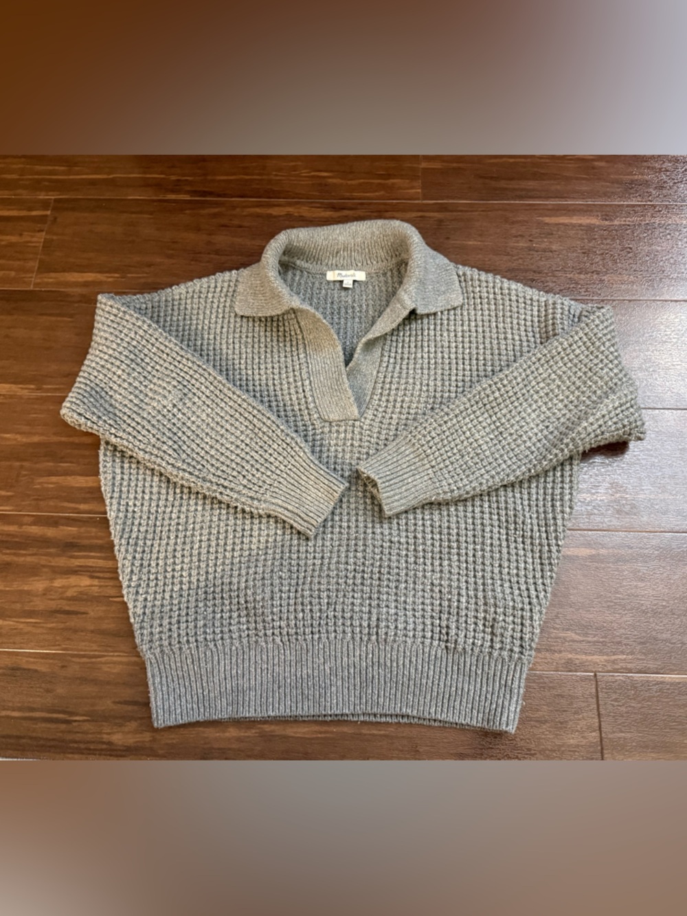 Madewell textured grey knit collared sweater in size S